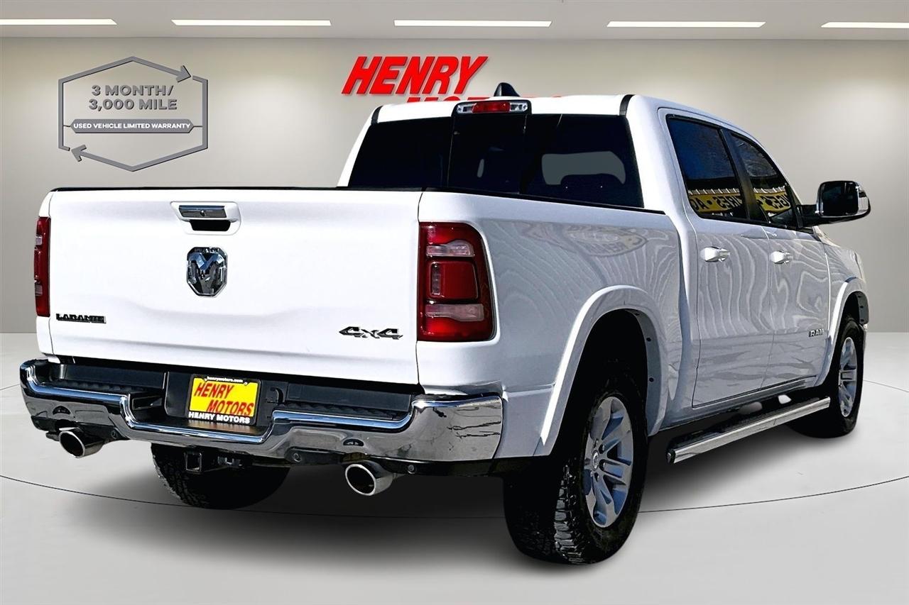 RAM 1500 Laramie 4x4 Crew Cab 5'7" Box 2022