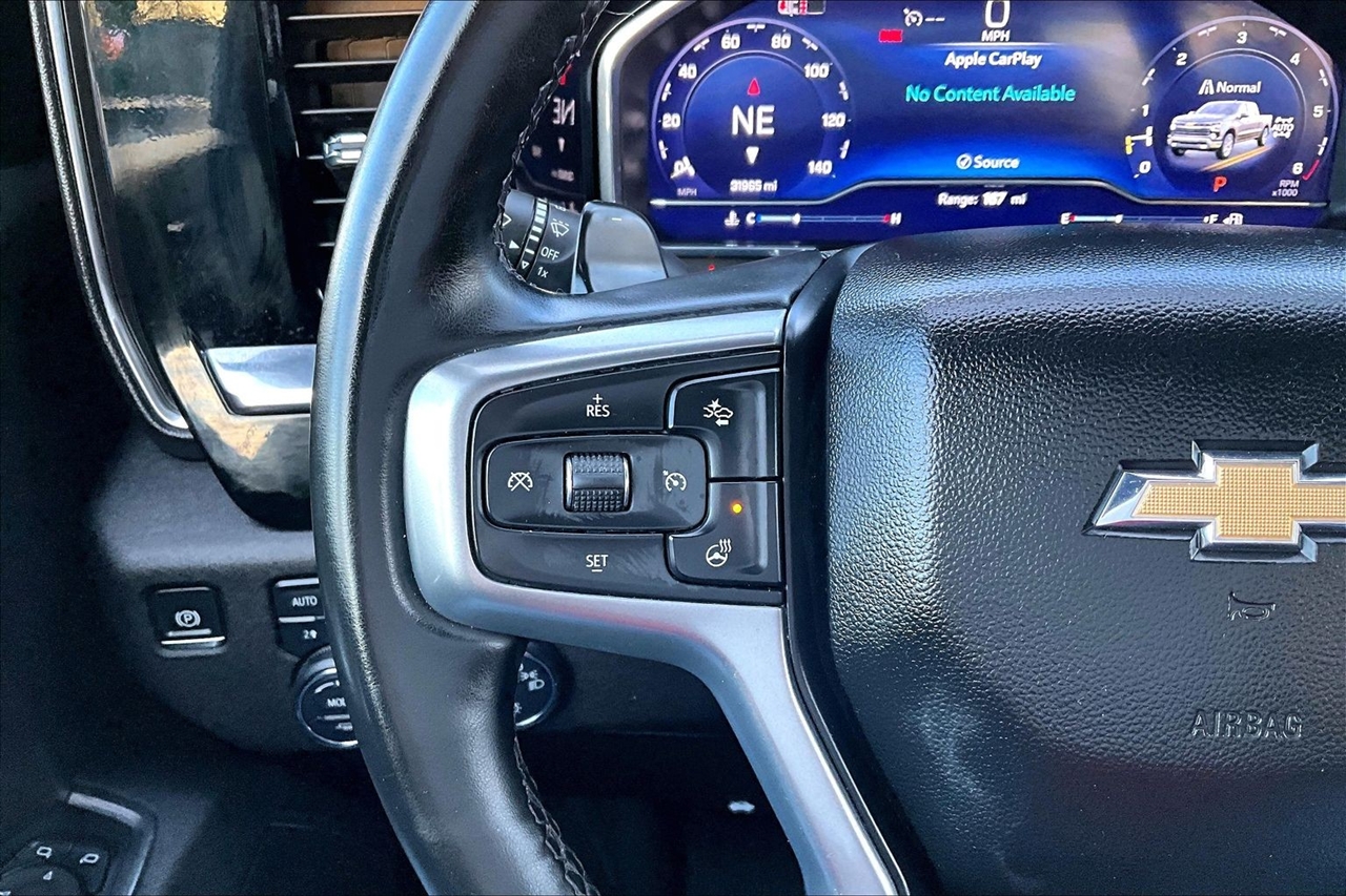 Chevrolet Silverado 1500 4WD Crew Cab 147" LT w/1LT 2025