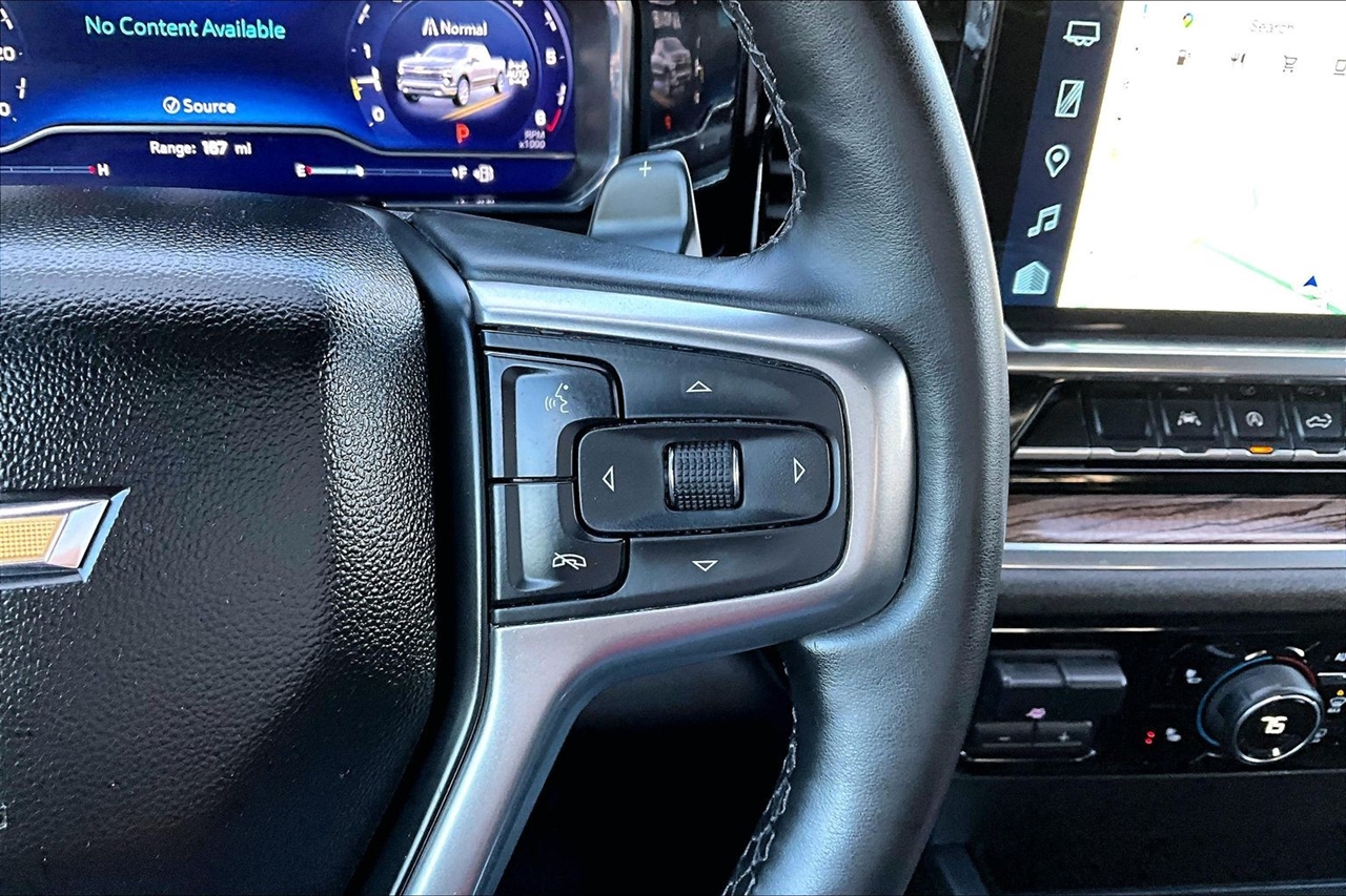 Chevrolet Silverado 1500 4WD Crew Cab 147" LT w/1LT 2025