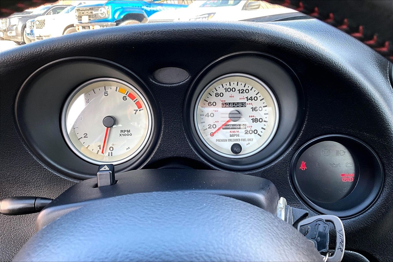 Dodge Viper 2dr GTS Coupe 2002