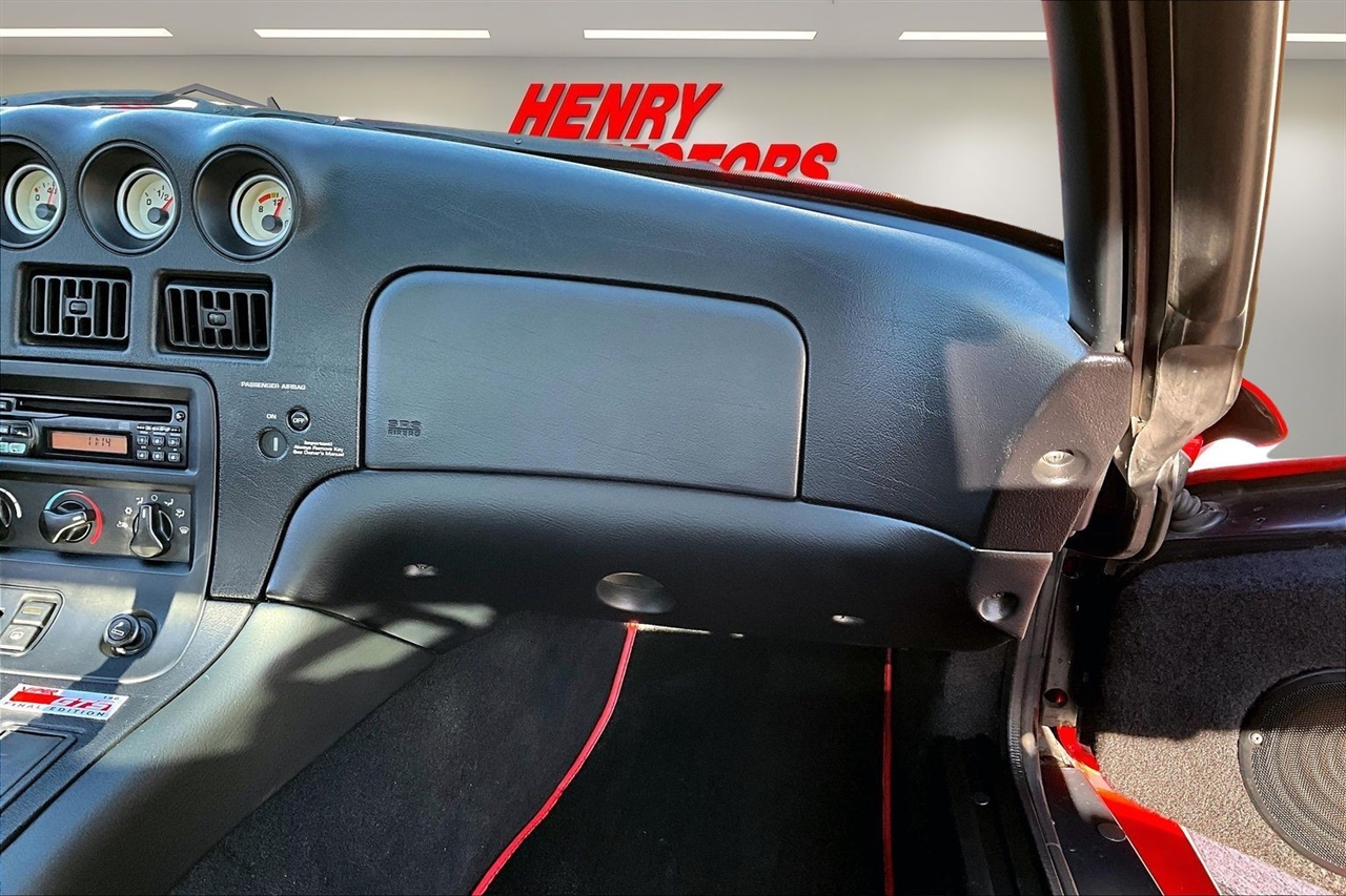 Dodge Viper 2dr GTS Coupe 2002