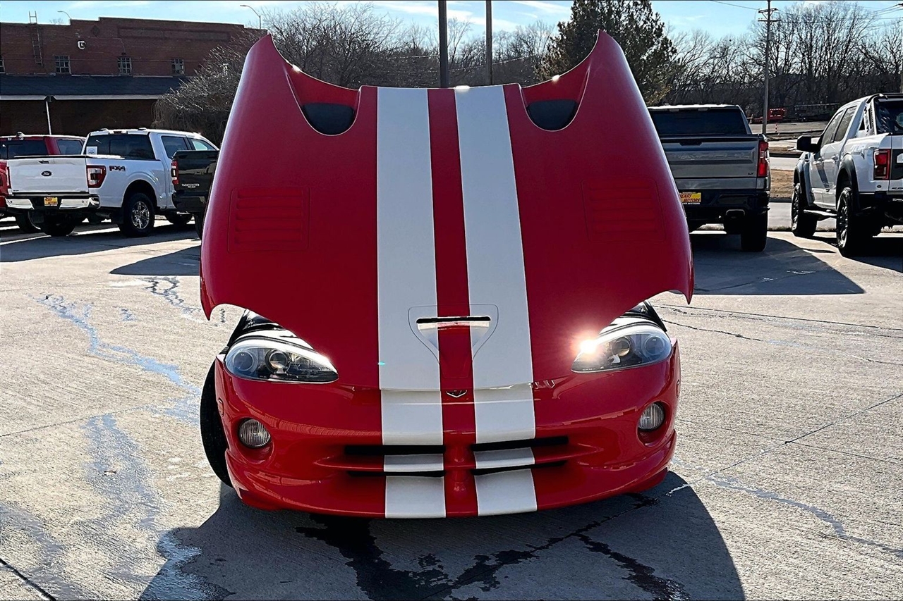 Dodge Viper 2dr GTS Coupe 2002
