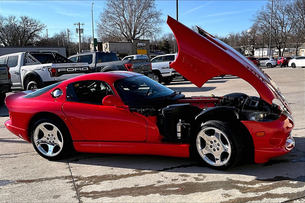 Dodge Viper 2dr GTS Coupe 2002