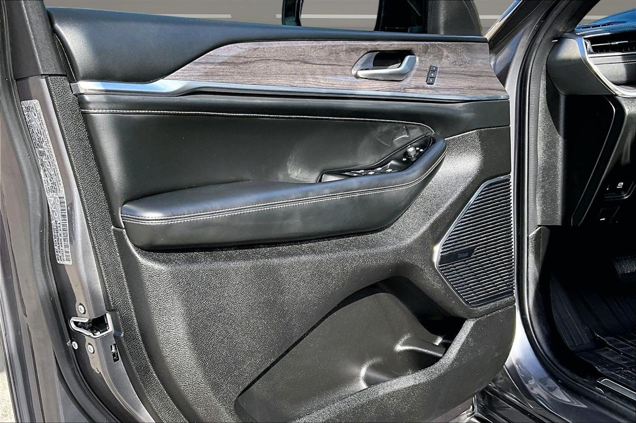 Jeep Grand Cherokee L Overland 4x4 2023