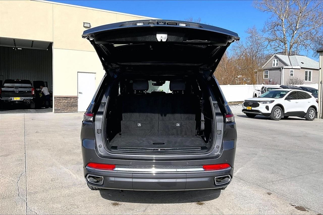 Jeep Grand Cherokee L Overland 4x4 2023