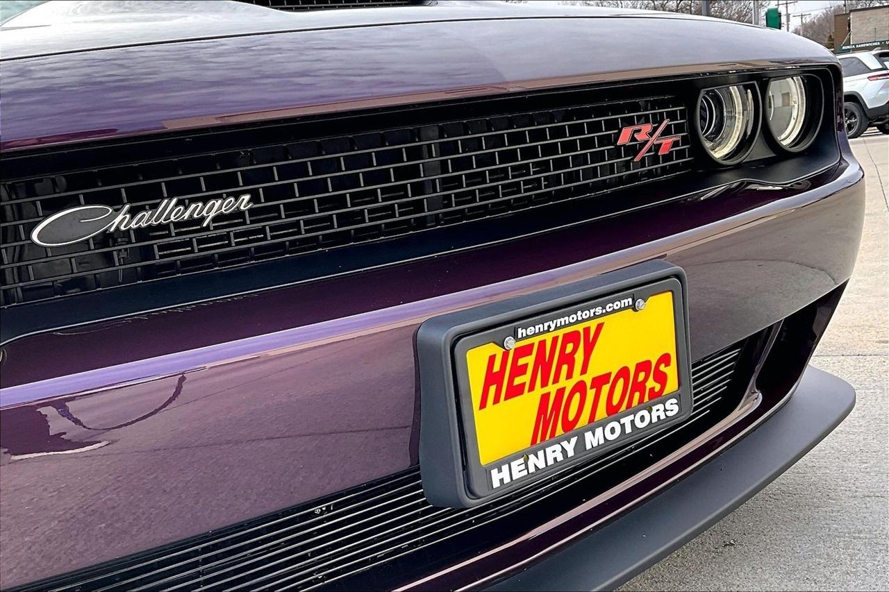 Dodge Challenger R/T Scat Pack Widebody RWD 2021