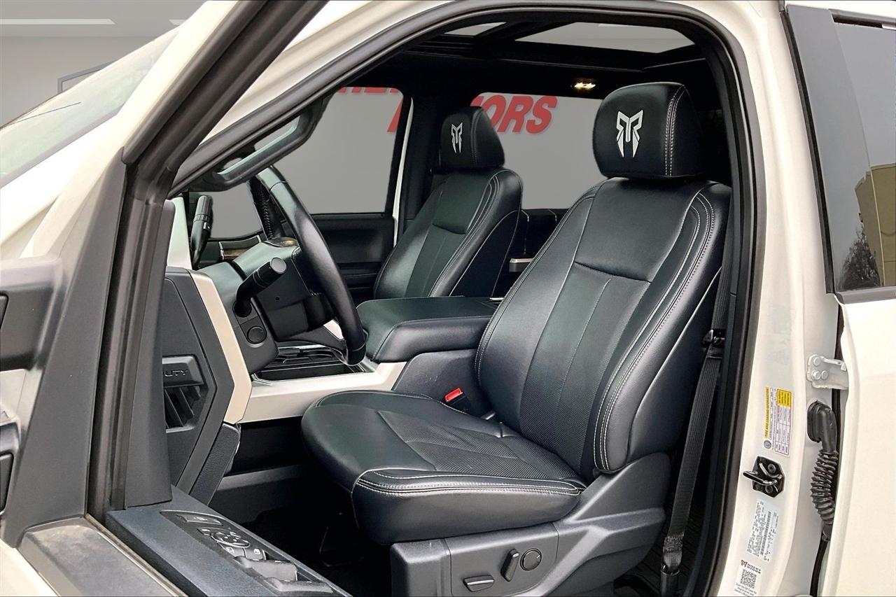 Ford Super Duty F-250  2022