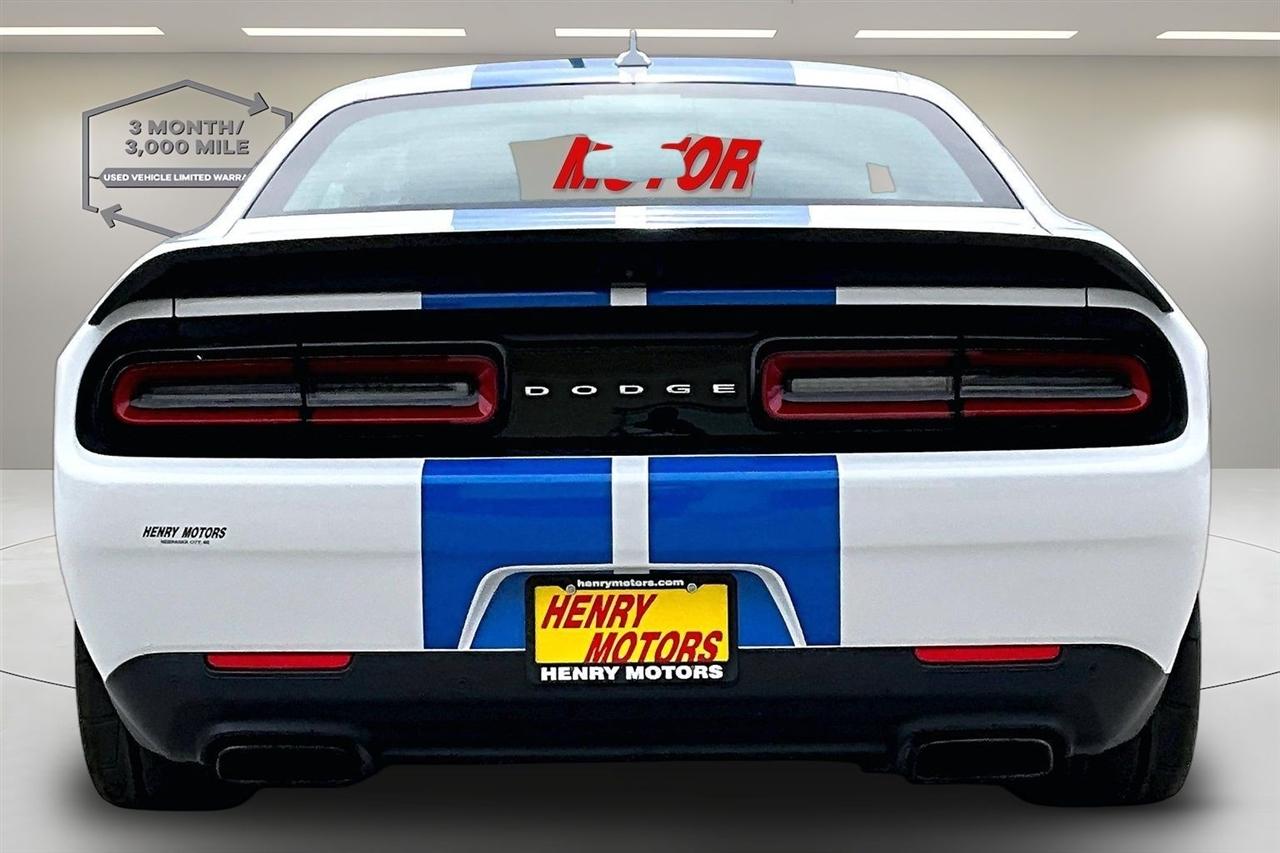 Dodge Challenger SRT Super Stock RWD 2021