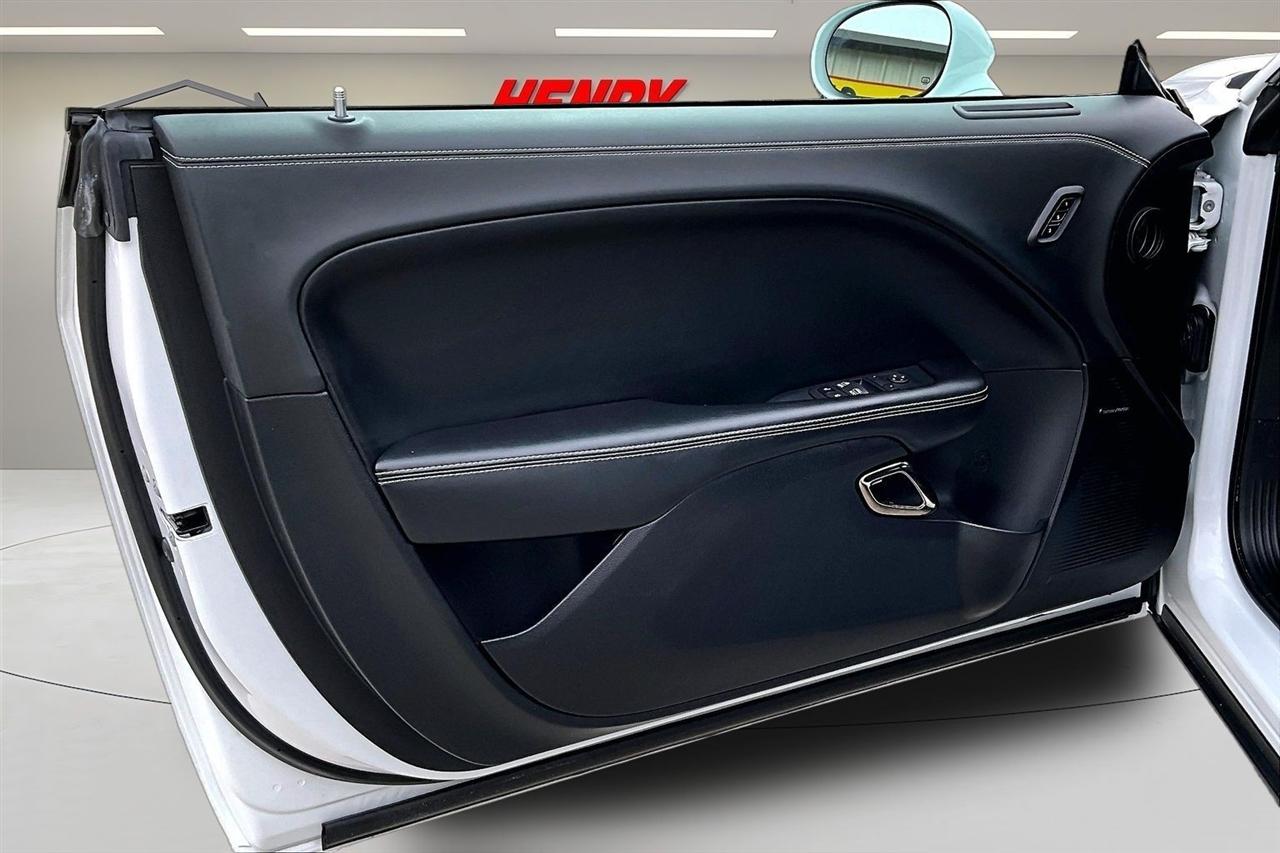 Dodge Challenger SRT Super Stock RWD 2021