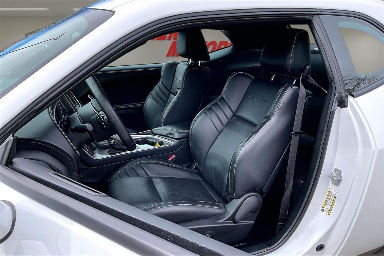 Dodge Challenger SRT Super Stock RWD 2021