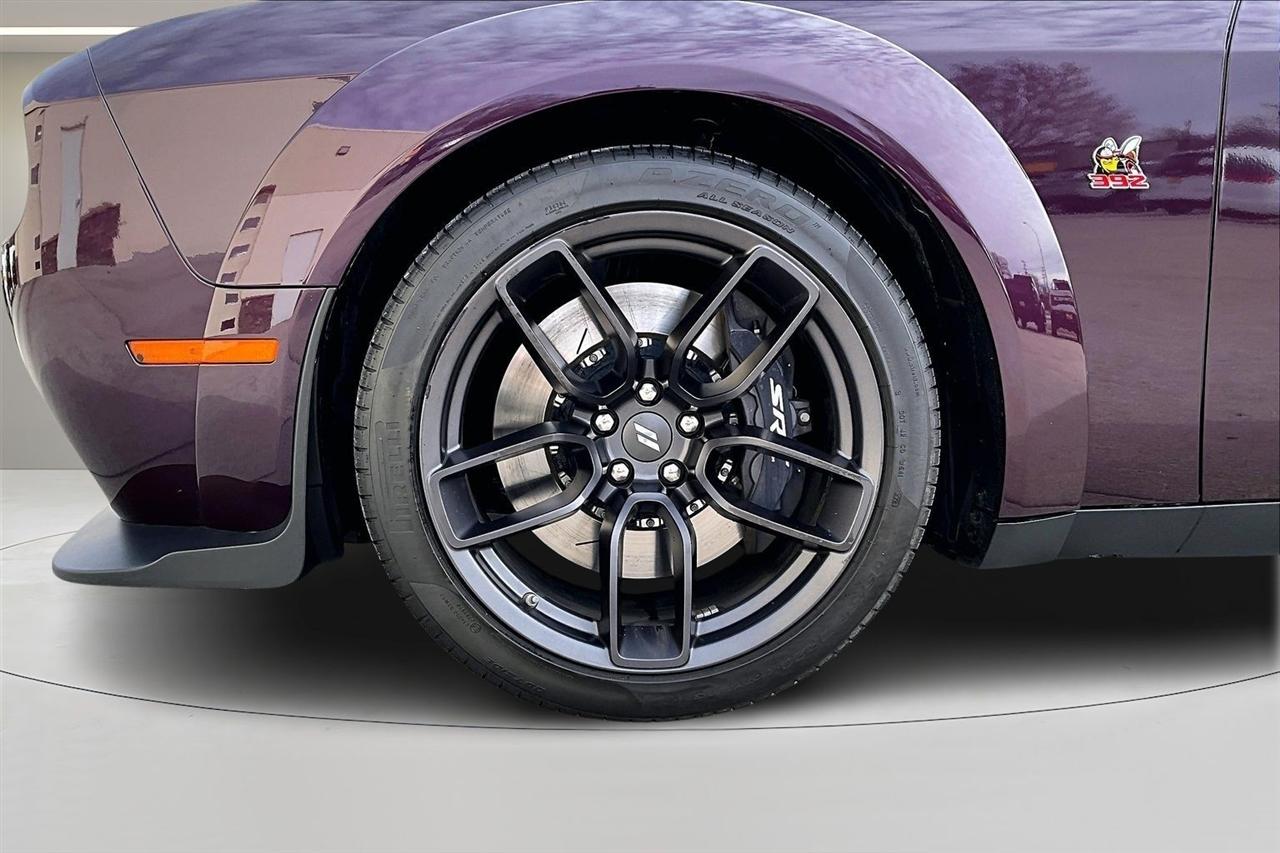 Dodge Challenger R/T Scat Pack Widebody RWD 2021