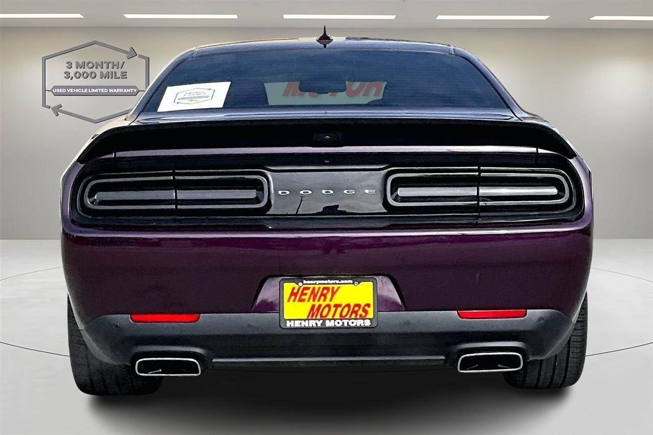 Dodge Challenger R/T Scat Pack Widebody RWD 2021