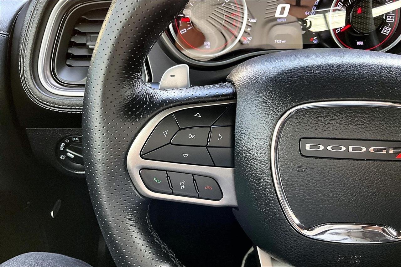 Dodge Challenger R/T Scat Pack Widebody RWD 2021