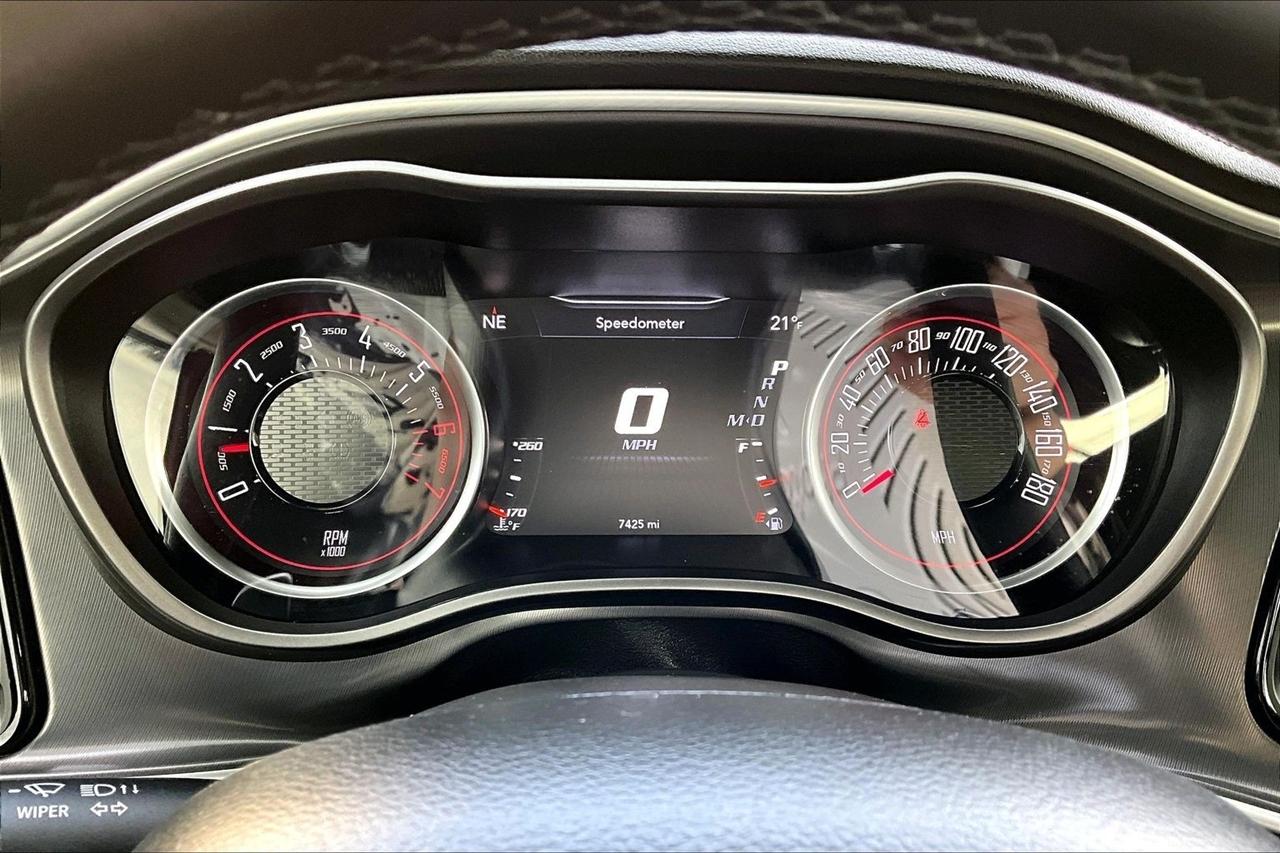 Dodge Challenger R/T Scat Pack Widebody RWD 2021