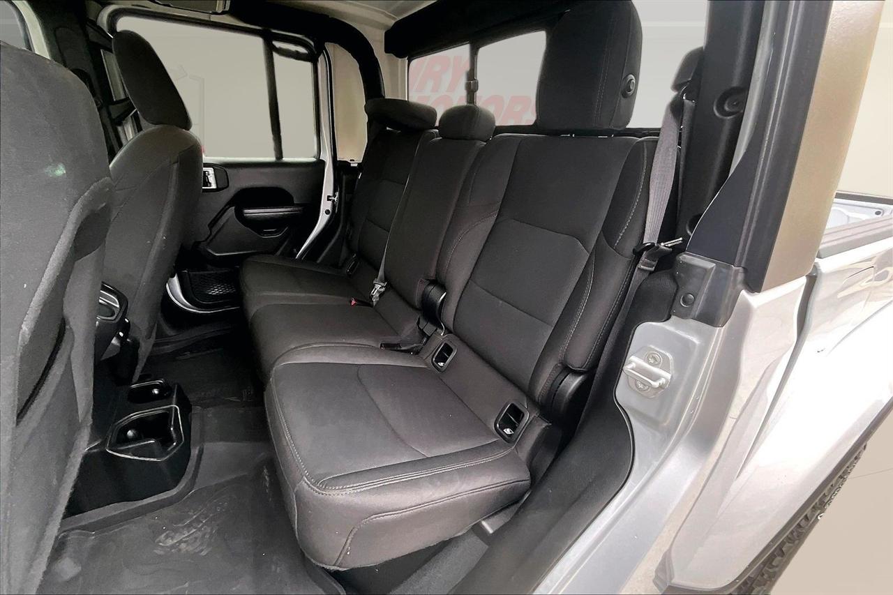 Jeep Gladiator Willys 4x4 2022