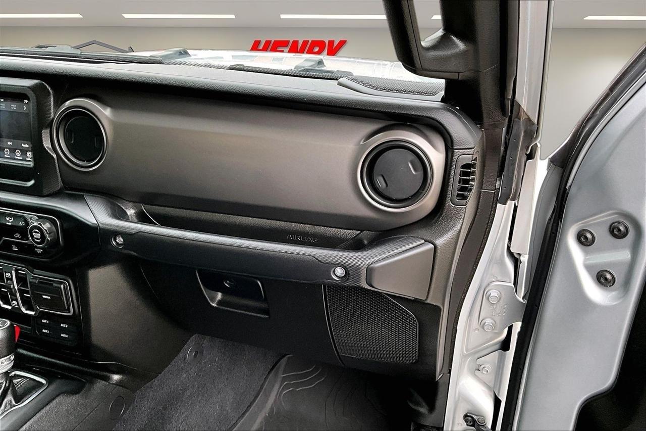 Jeep Gladiator Willys 4x4 2022