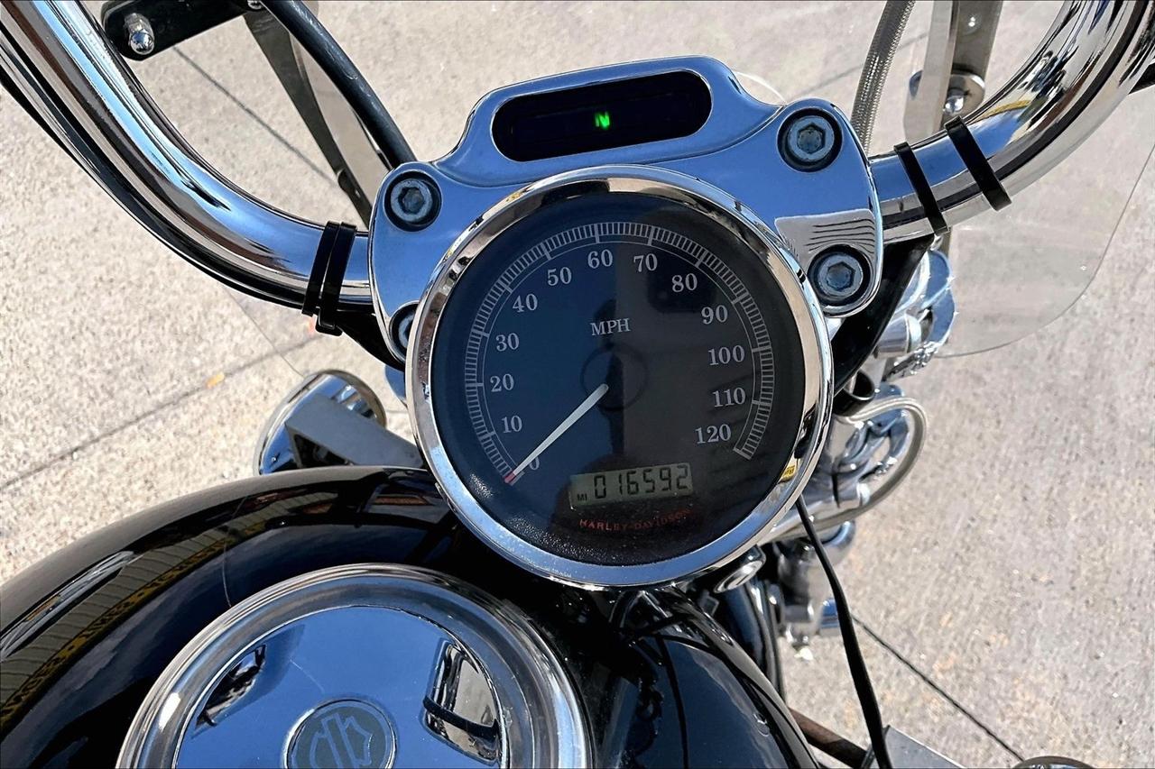Harley-Davidson Sportster 1200 Custom  2008