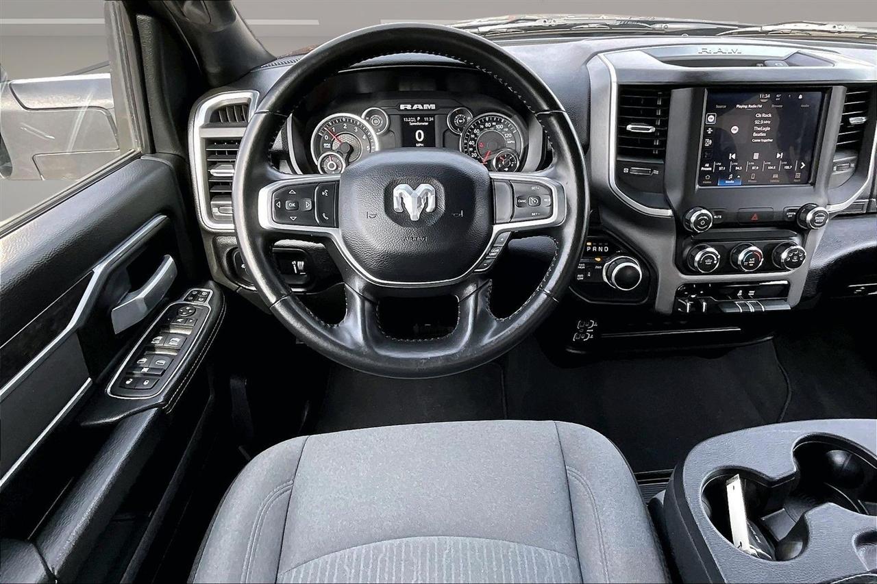 RAM 2500 Big Horn 4x4 Crew Cab 6'4" Box 2024