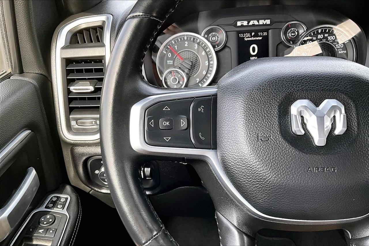 RAM 2500 Big Horn 4x4 Crew Cab 6'4" Box 2024