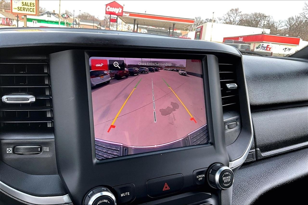 RAM 2500 Big Horn 4x4 Crew Cab 6'4" Box 2024