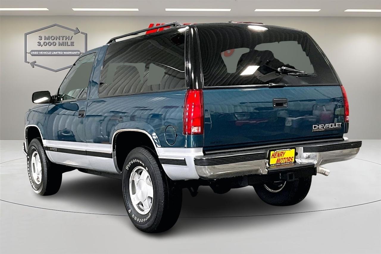 Chevrolet Tahoe 1500 2dr 4WD 1995