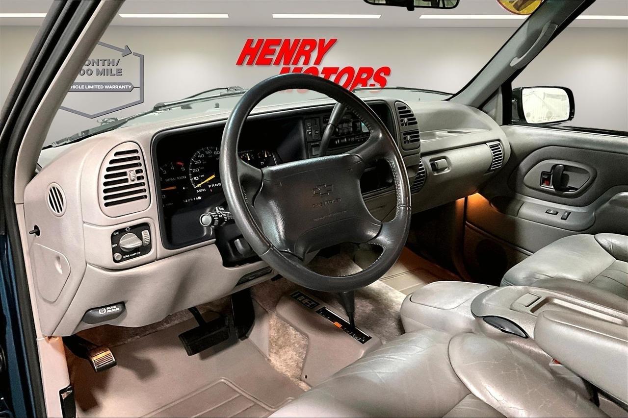 Chevrolet Tahoe 1500 2dr 4WD 1995