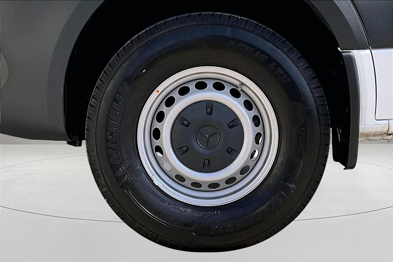 Mercedes-Benz Sprinter Van 2500 High Roof V6 144" 4WD 2024