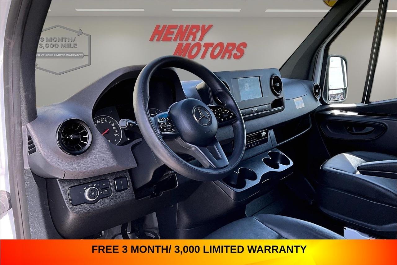 Mercedes-Benz Sprinter Van 2500 High Roof I4 144" RWD 2024