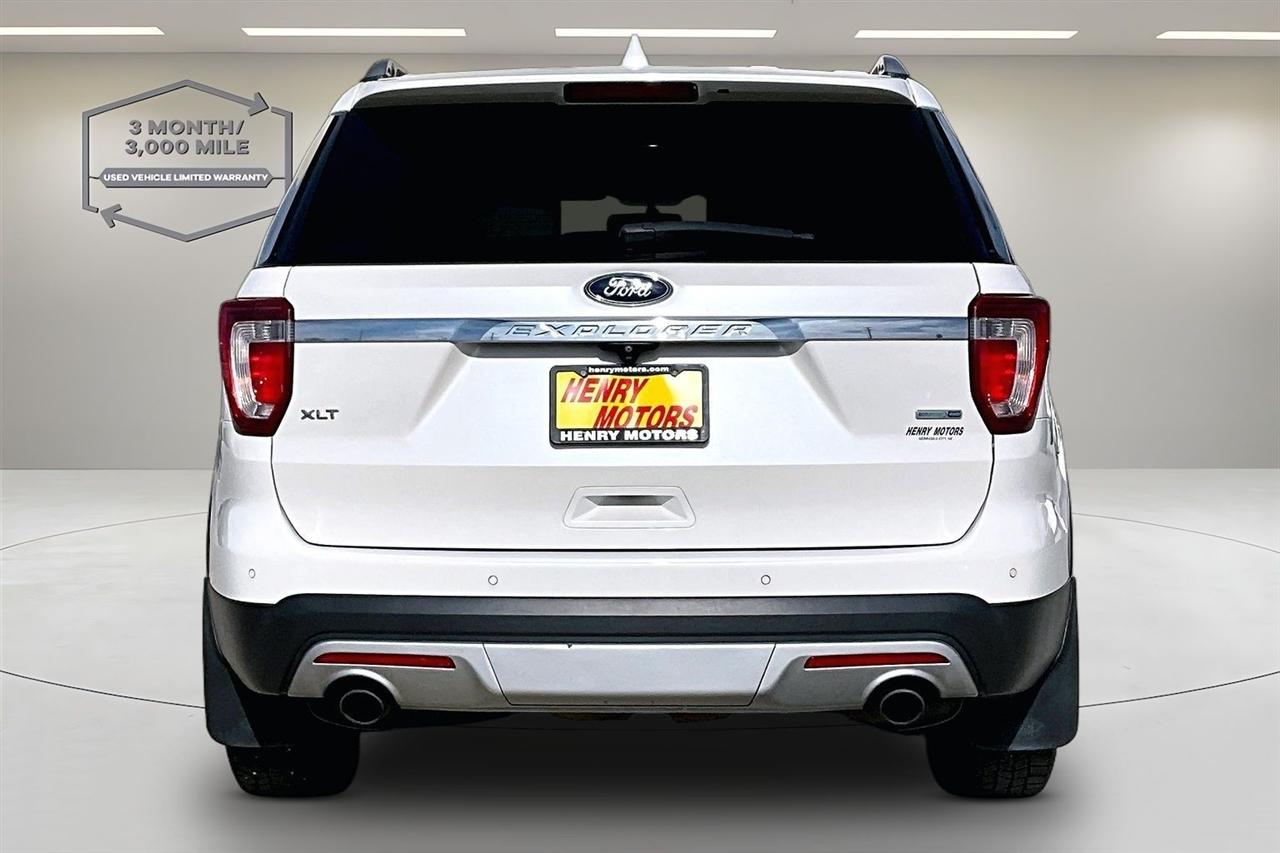 Ford Explorer 4WD 4dr XLT 2016