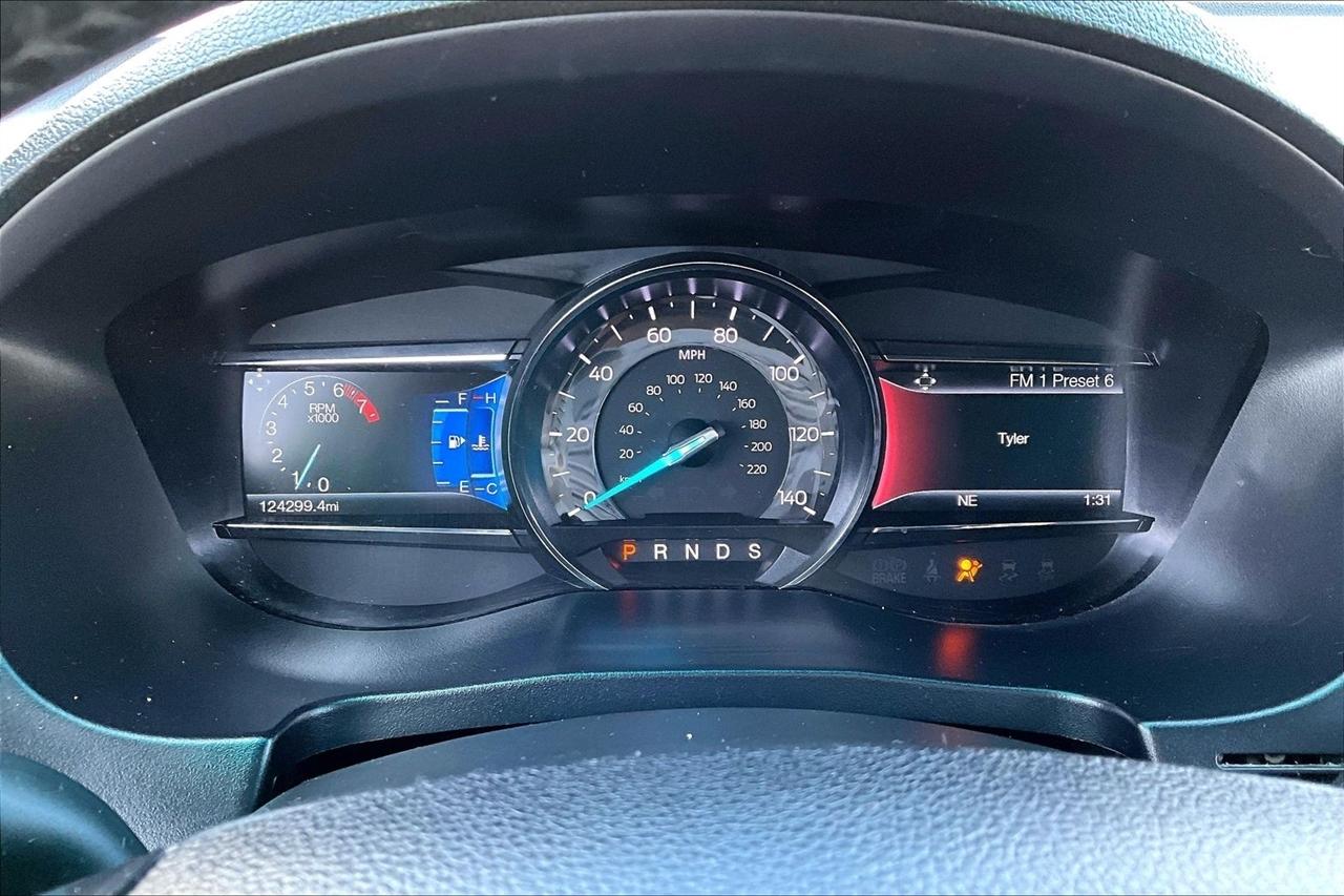 Ford Explorer 4WD 4dr XLT 2016