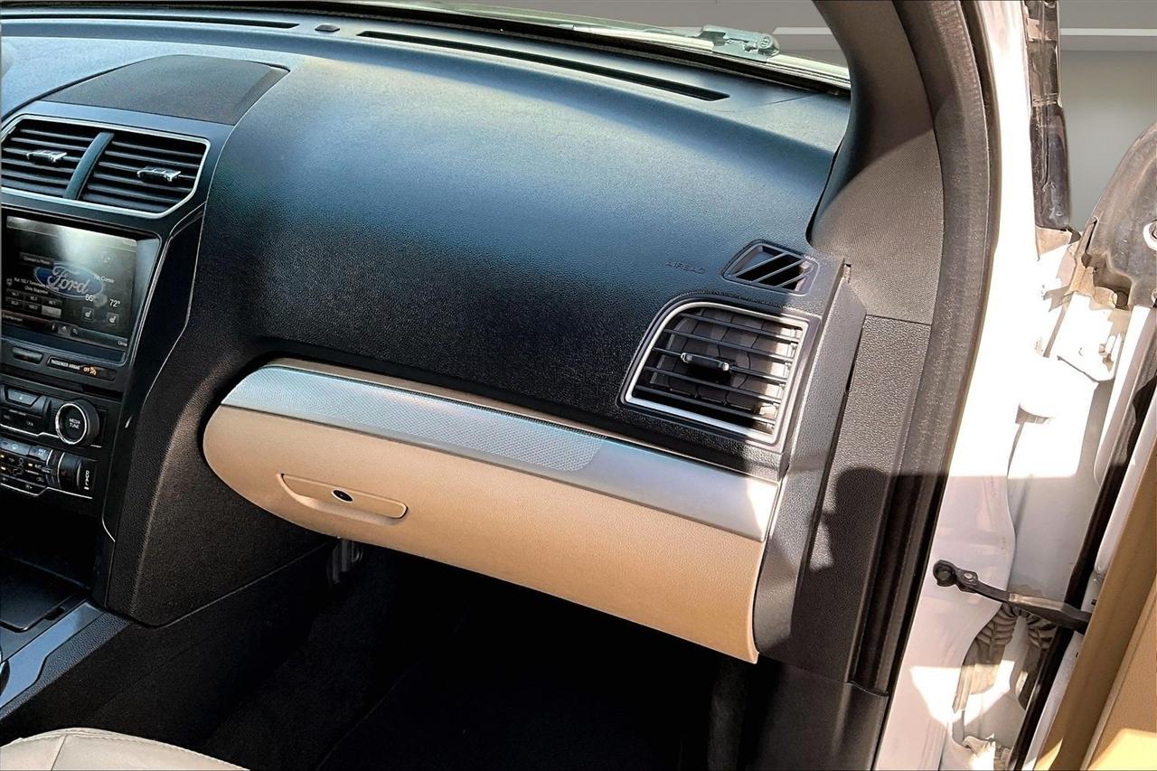 Ford Explorer 4WD 4dr XLT 2016