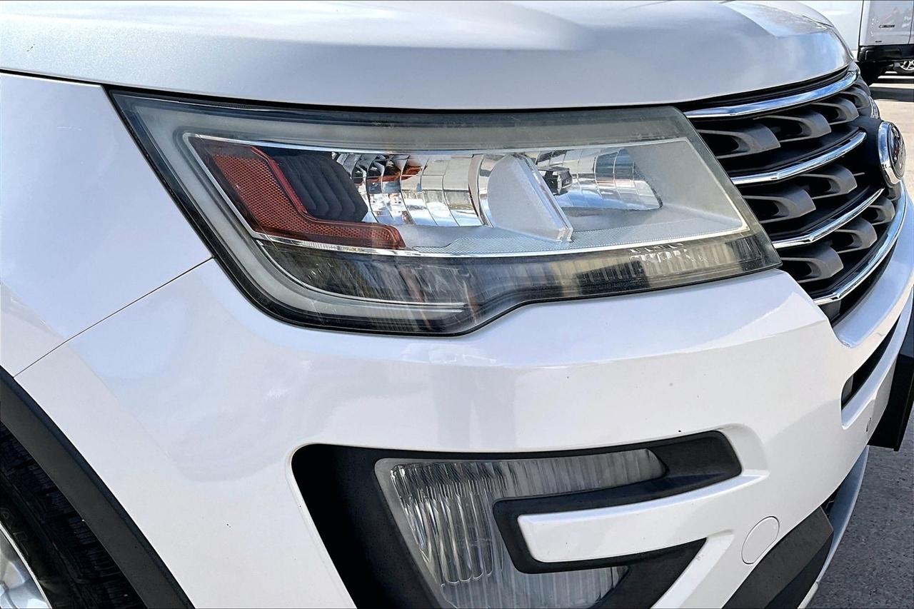 Ford Explorer 4WD 4dr XLT 2016