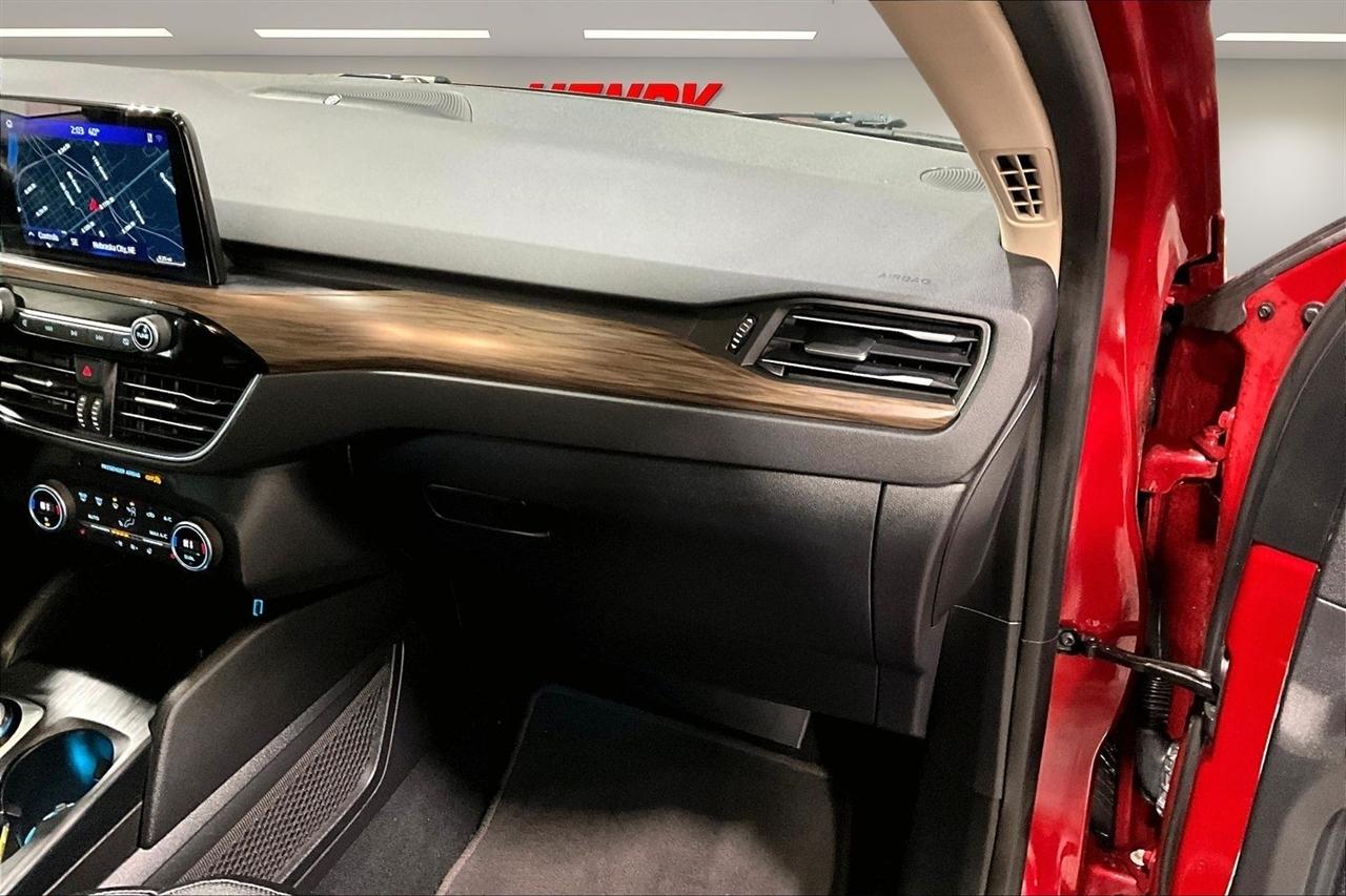 Ford Escape Titanium AWD 2020