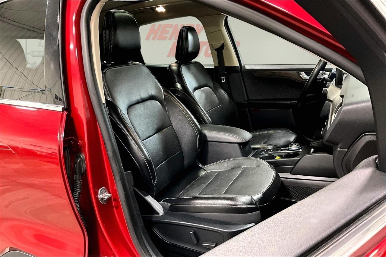 Ford Escape Titanium AWD 2020