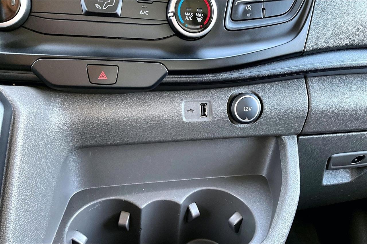 Ford Transit 350  2022