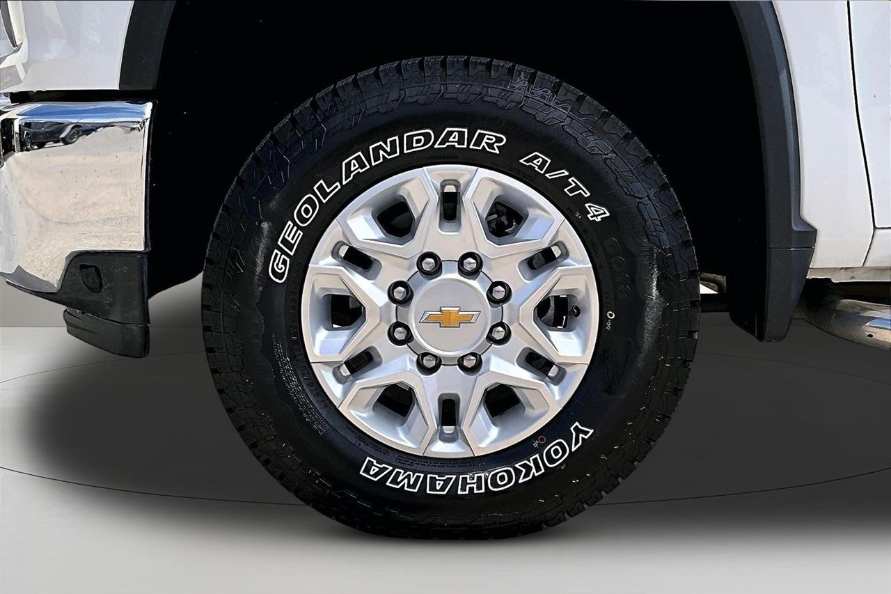 Chevrolet Silverado 2500HD 4WD Double Cab 162" LT 2023