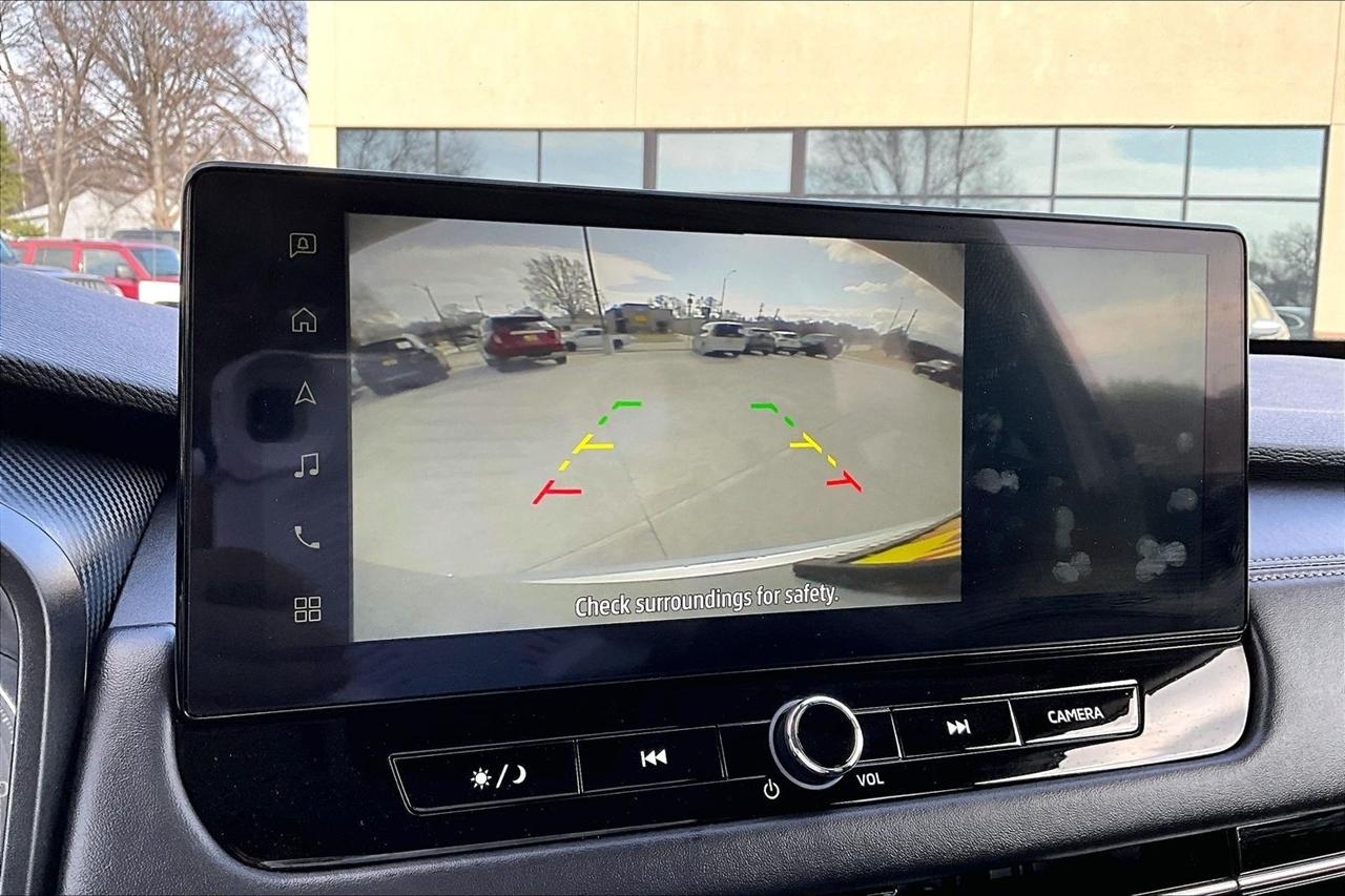 Mitsubishi Outlander ES S-AWC 2025