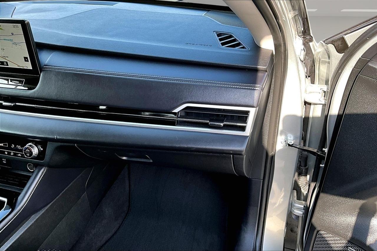 Mitsubishi Outlander ES S-AWC 2025