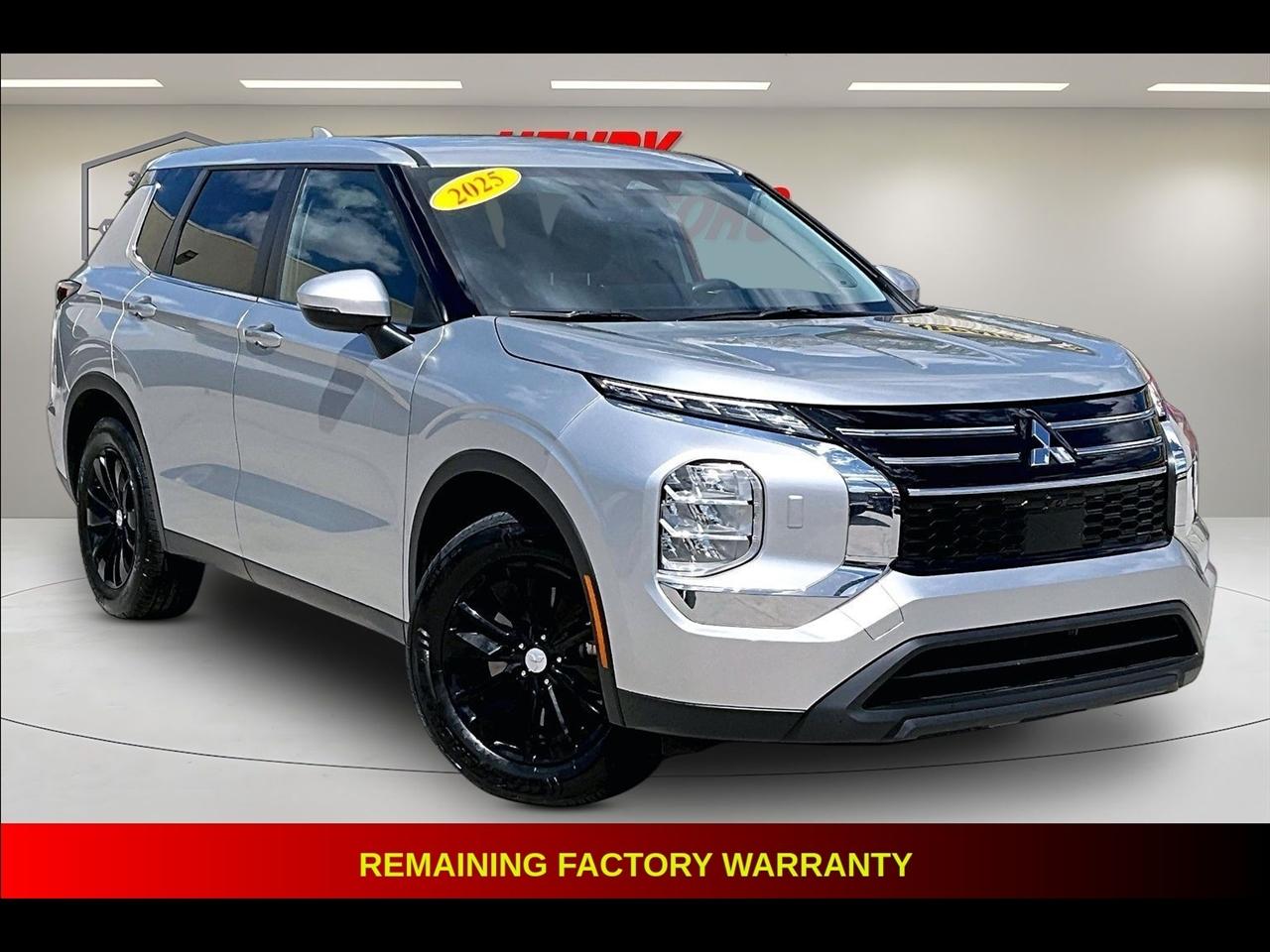 2025 Mitsubishi Outlander ES S-AWC