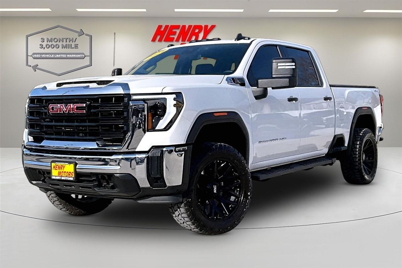 GMC Sierra 2500HD 4WD Crew Cab 159" Pro 2024