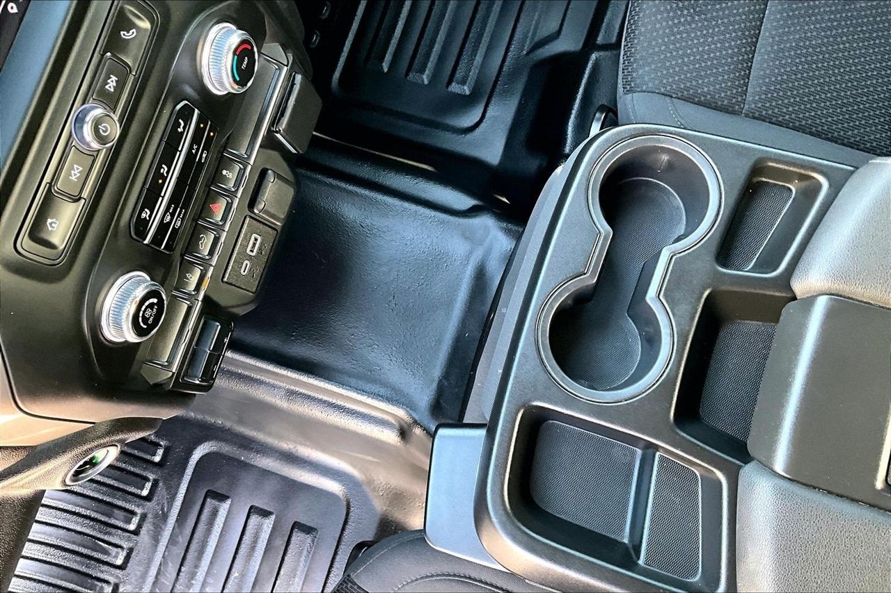 GMC Sierra 2500HD 4WD Crew Cab 159" Pro 2024