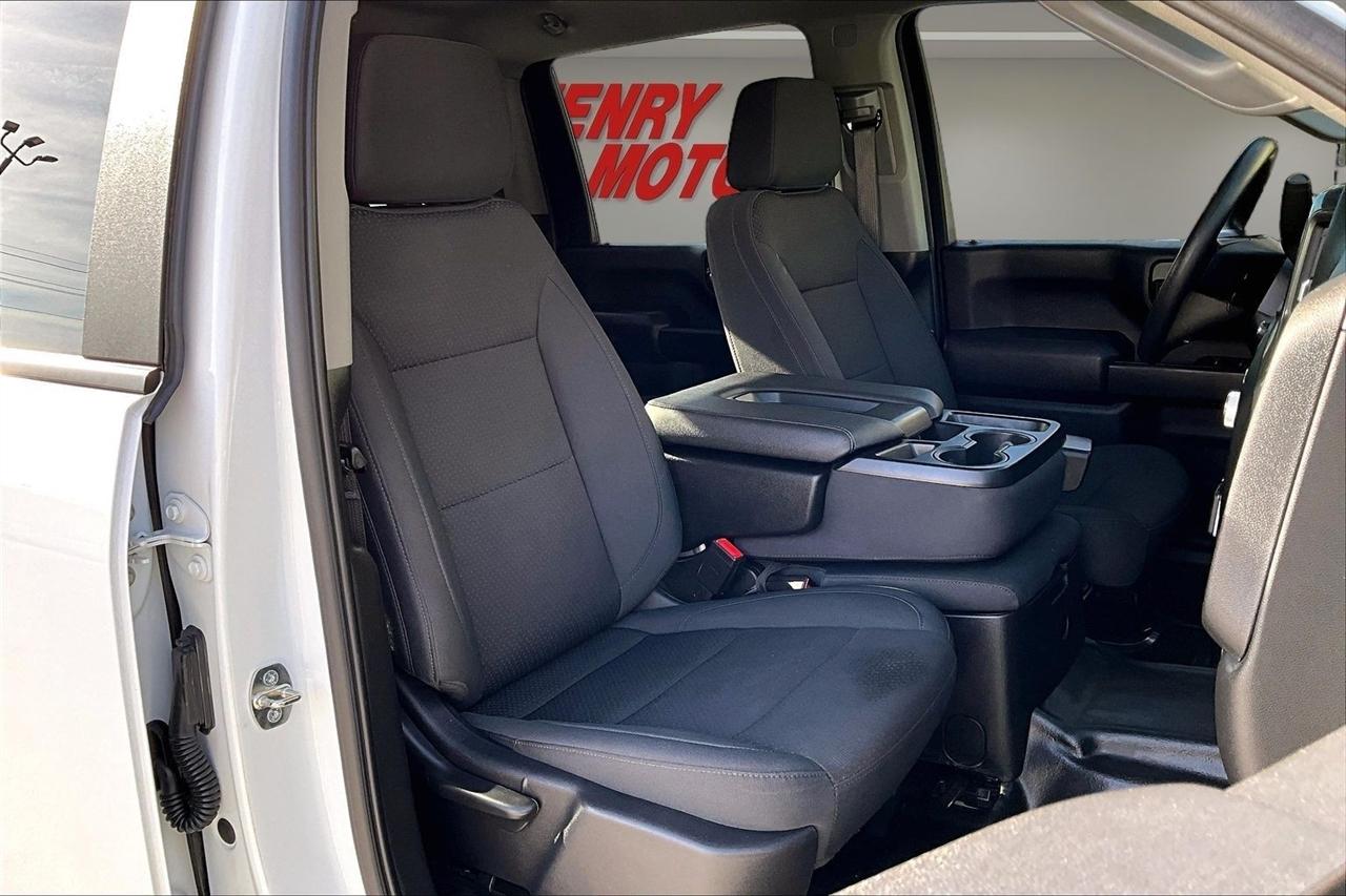 GMC Sierra 2500HD 4WD Crew Cab 159" Pro 2024