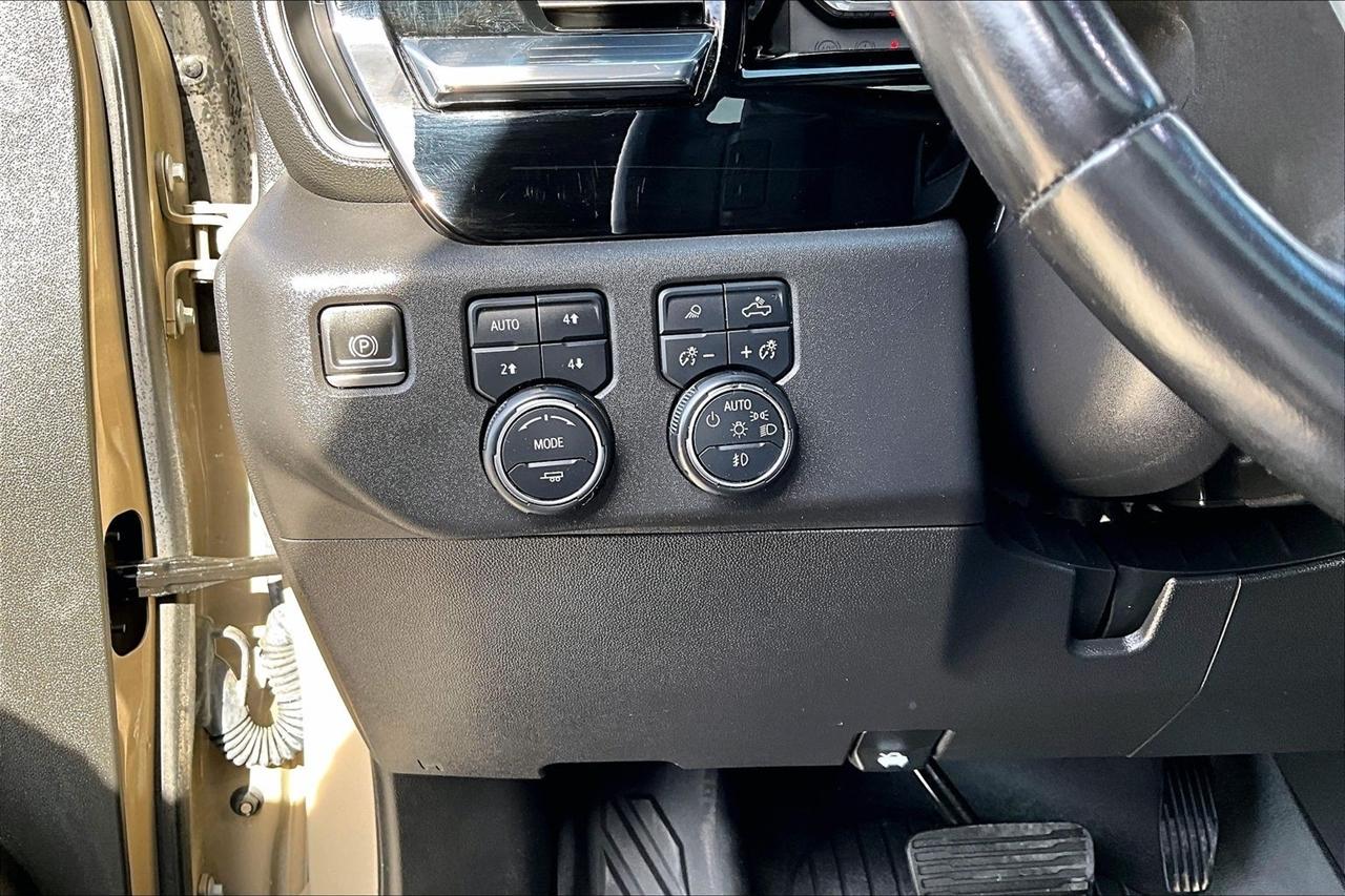 Chevrolet Silverado 1500 4WD Crew Cab 147" LT Trail Boss 2022