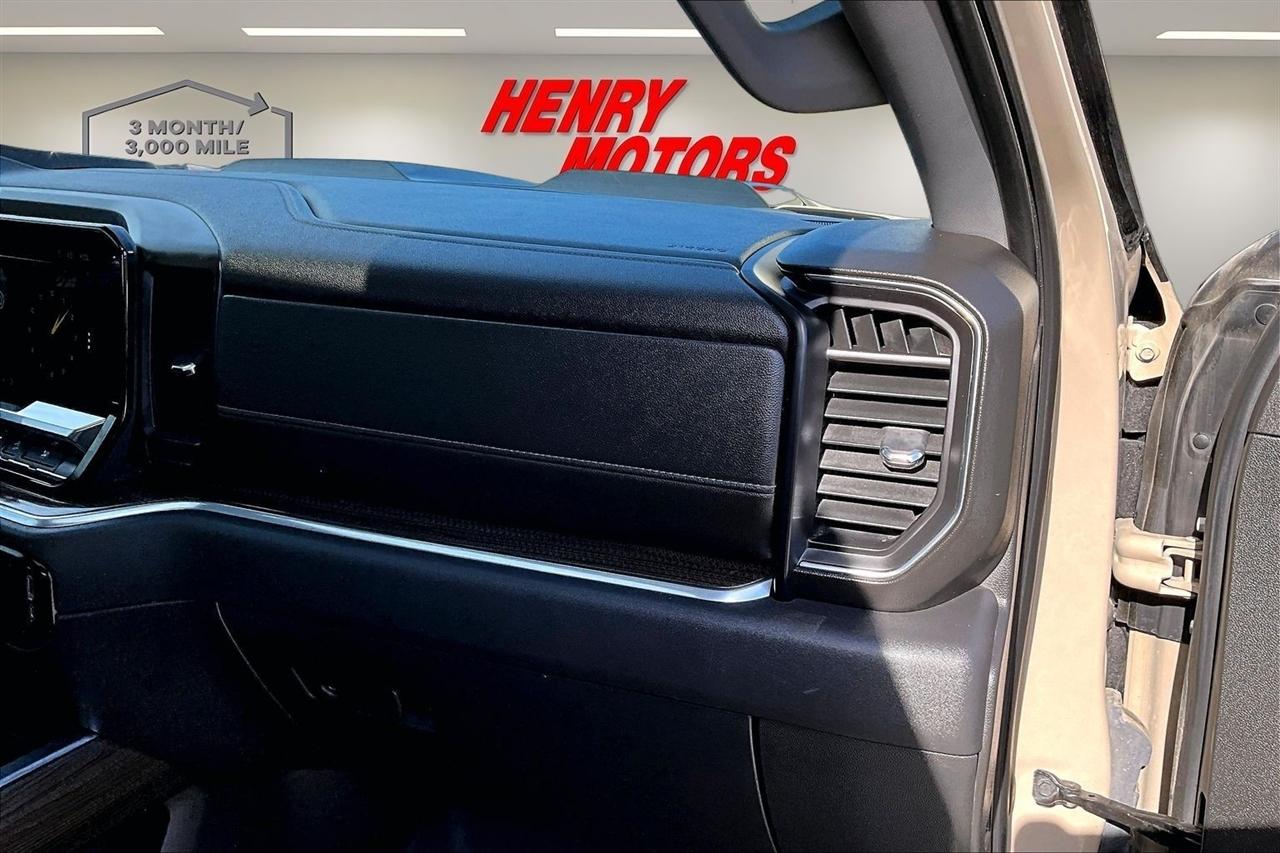 Chevrolet Silverado 1500 4WD Crew Cab 147" LT Trail Boss 2022