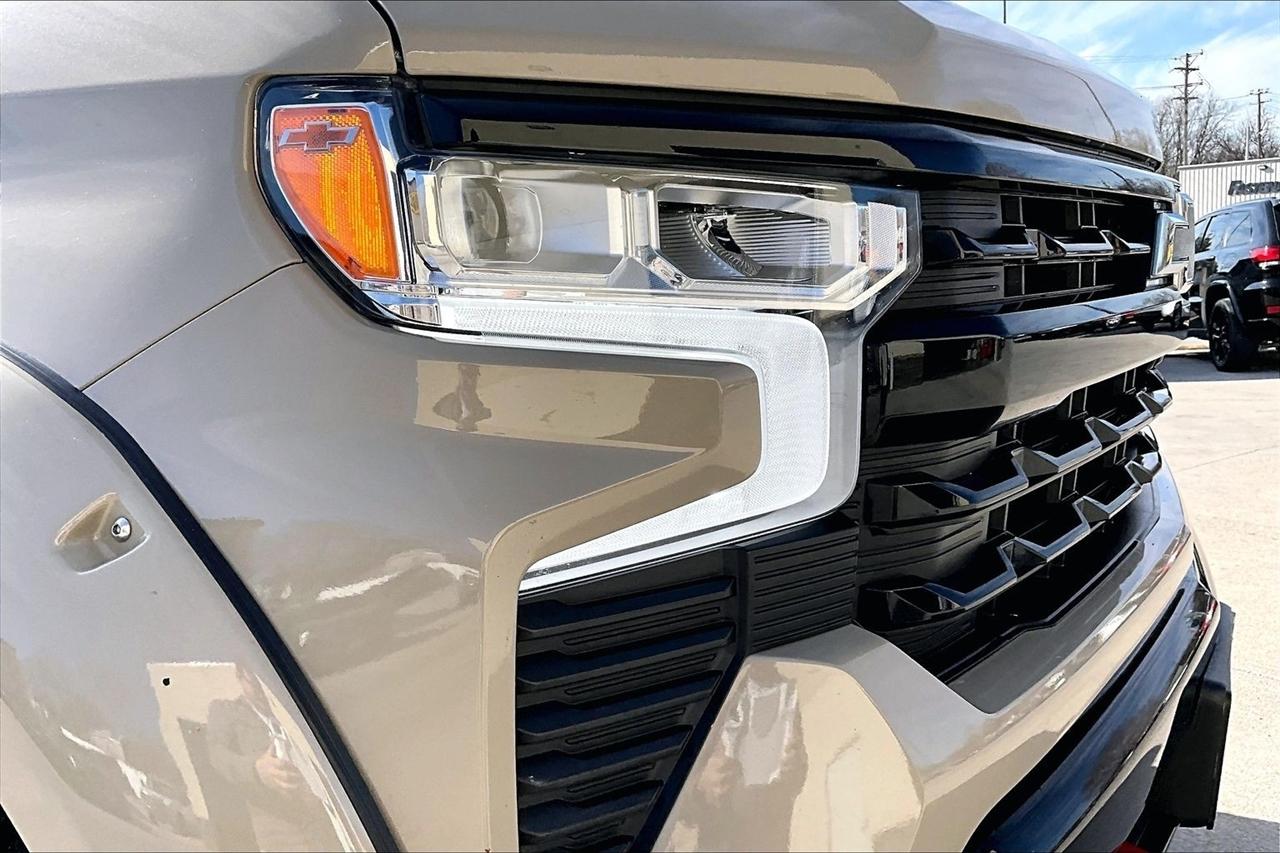 Chevrolet Silverado 1500 4WD Crew Cab 147" LT Trail Boss 2022