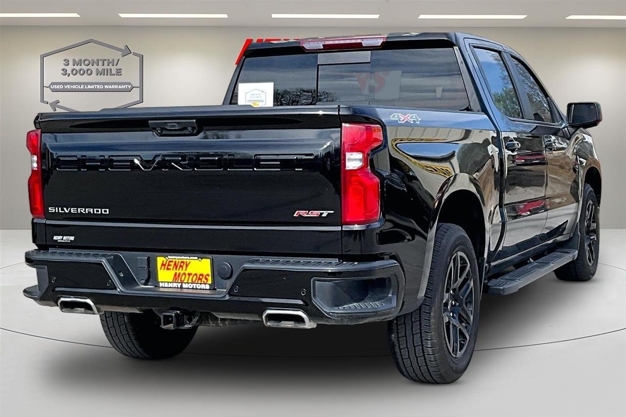 Chevrolet Silverado 1500 4WD Crew Cab 147" RST 2023