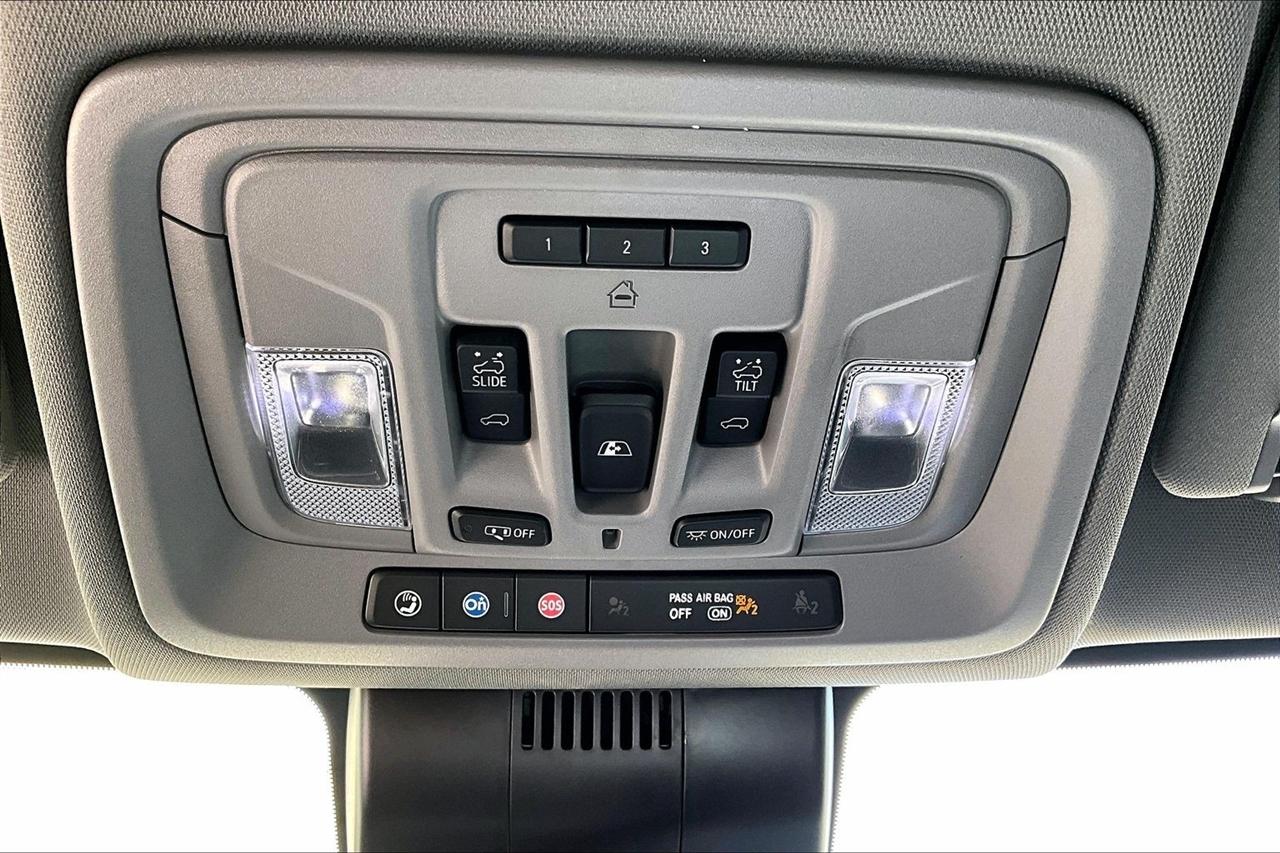 Chevrolet Silverado 1500 4WD Crew Cab 147" RST 2023