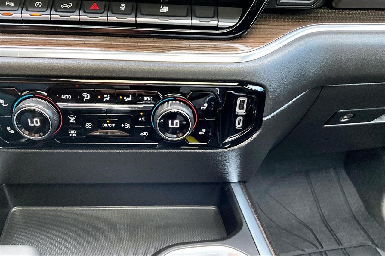 Chevrolet Silverado 1500 4WD Crew Cab 147" RST 2023