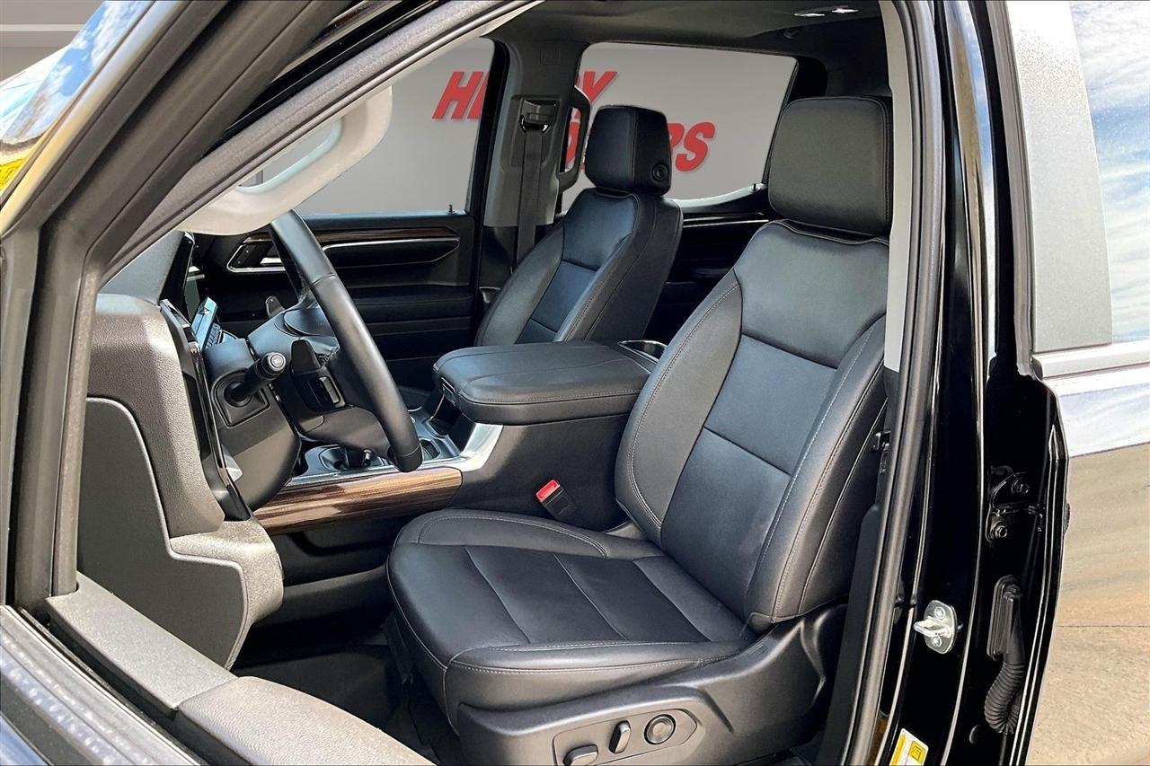 Chevrolet Silverado 1500 4WD Crew Cab 147" RST 2023