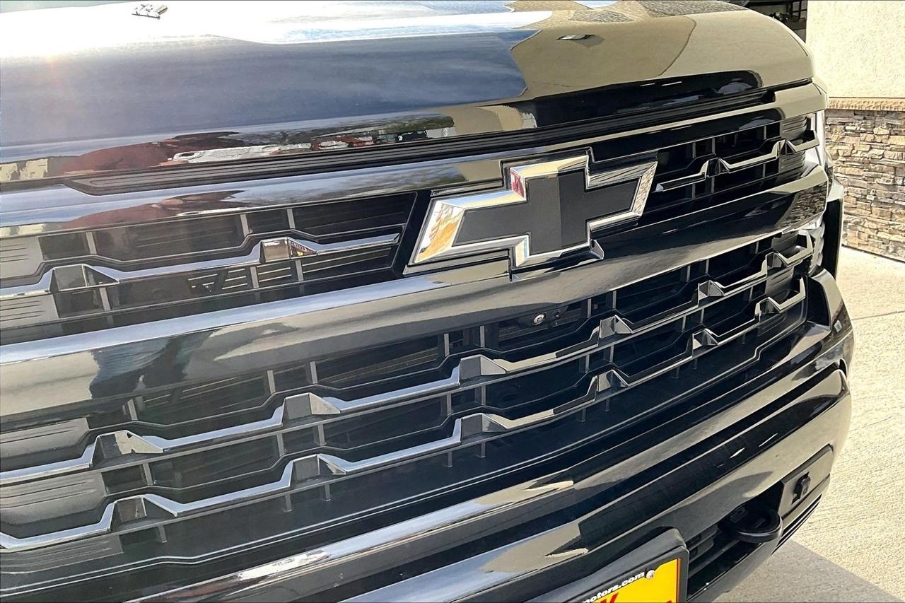 Chevrolet Silverado 1500 4WD Crew Cab 147" RST 2023